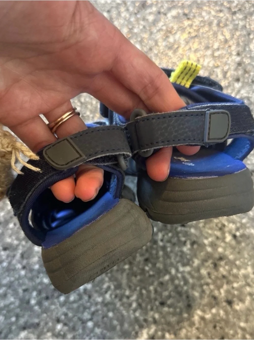 Cat & Jack Navy and Yellow Kids Closed-Toe Sandals